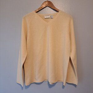 Preview International Vintage Lambswool Beige V-Neck Womens Sweater Size‎ Large